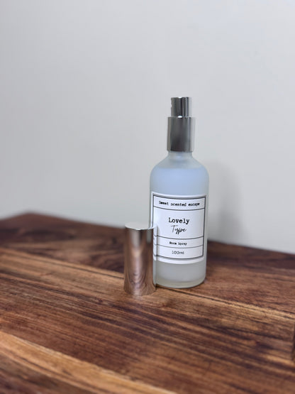 Lovely Type Room Spray